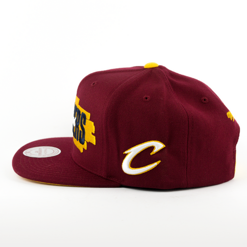 Czapka Mitchell and Ness snapback Winning Streak Cleveland Cavaliers burgundy 