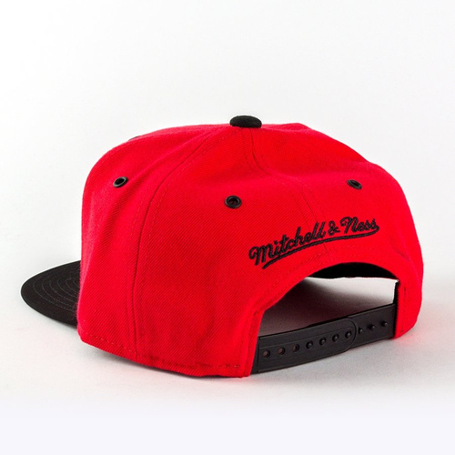 Mitchell and Ness snapback Demand 2.0 Chicago Bulls red / black
