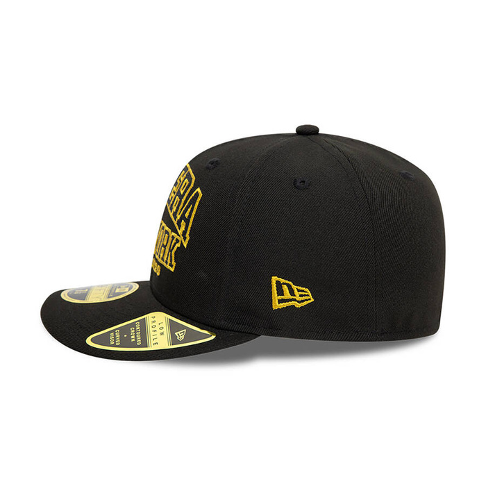 New Era fitted cap 59FIFTY 59FIFTY Fitted Cap Wordmark black-gold