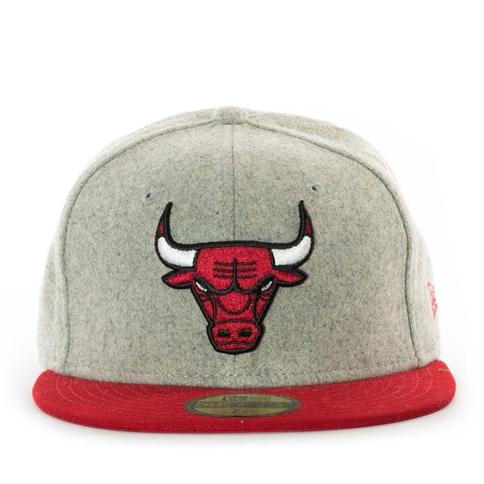 New Era fitted cap 59FIFTY Chicago Bulls grey / red
