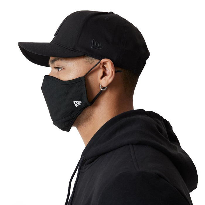 New Era face cover Flag black