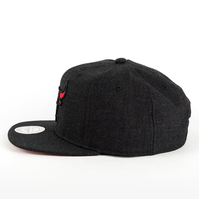 Czapka Mitchell and Ness snapback Team Heather Chicago Bulls black