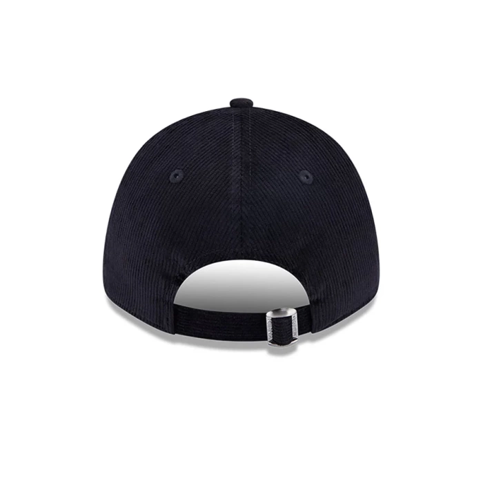 New Era cap 9FORTY Strapback Wolf Cord navy