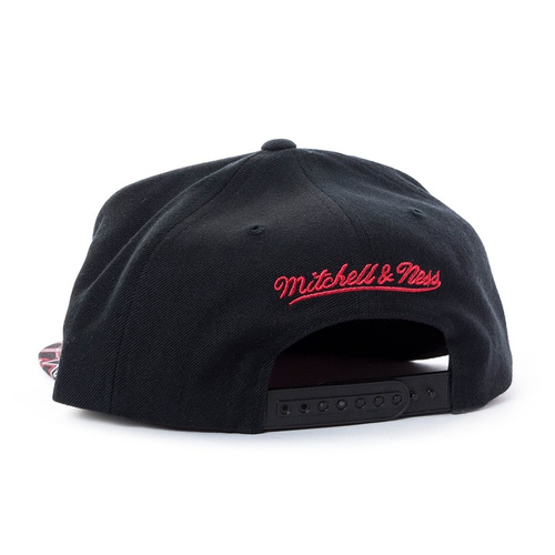Mitchell and Ness snapback Team Sublimated Chicago Bulls black / red