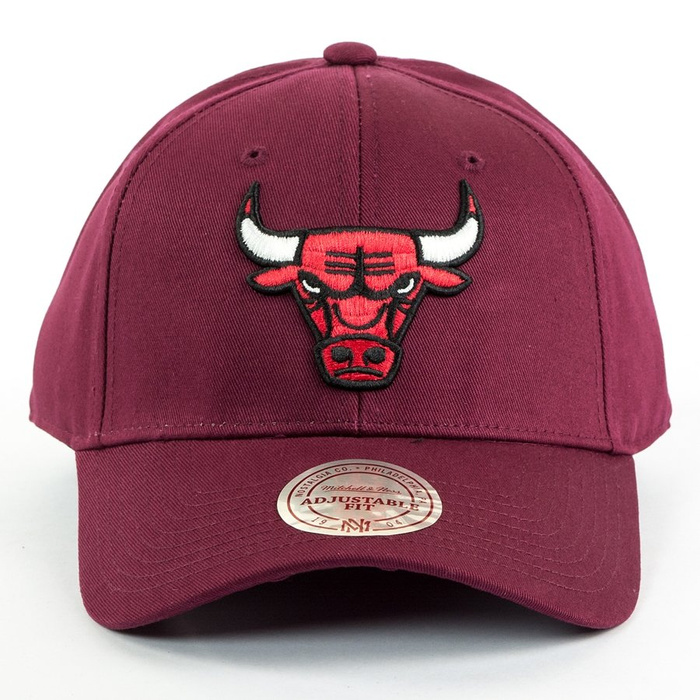 Czapka Mitchell and Ness strapback Team Logo Low Pro Chicago Bulls burgundy