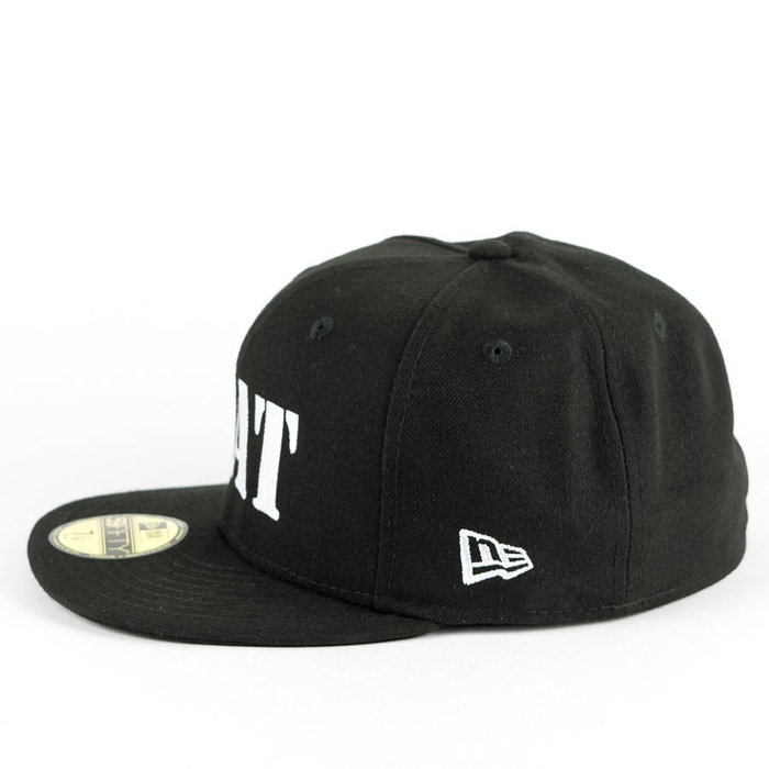 MAT Wear x New Era 59FIFTY fitted cap MAT Script black
