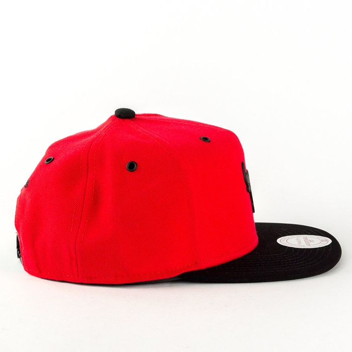 Mitchell and Ness snapback Demand 2.0 Chicago Bulls red / black