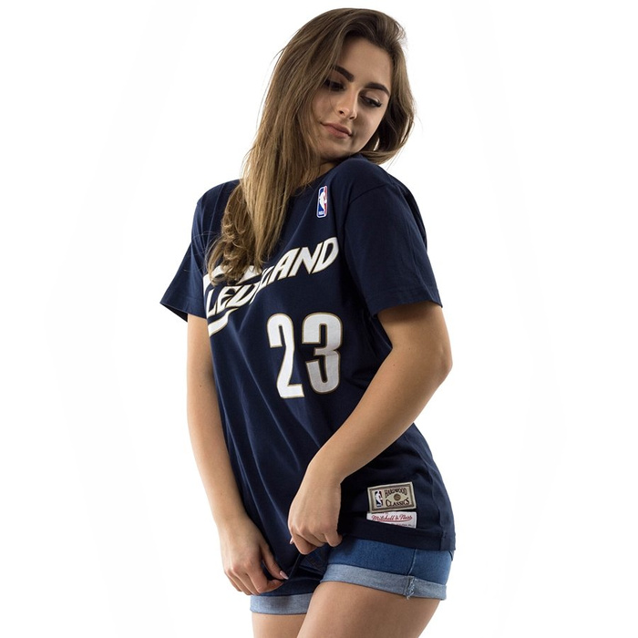 Koszulka damska Mitchell and Ness t-shirt LeBron #23 Name & Number Cleveland Cavaliers navy