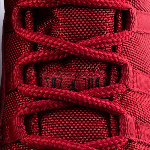 Buty do koszykówki Air Jordan XI Retro Win Like '96 gym red (37803-623) TM