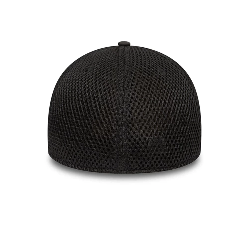 New Era cap 39THIRTHY Holographic Manchester United FB black