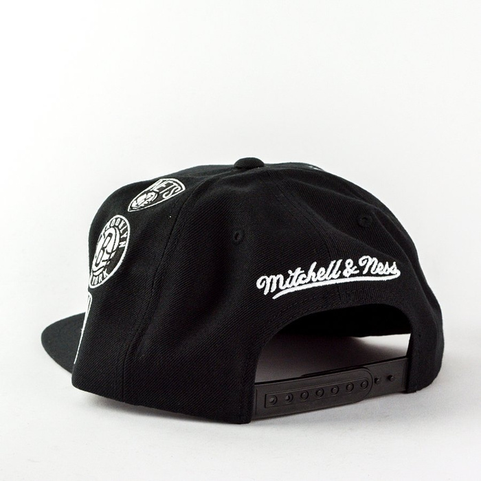 Mitchell and Ness snapback Team Logo History Brooklyn Nets black