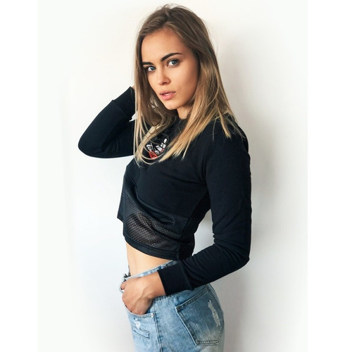 MAT Wear crop sweatshirt TeamMATe black