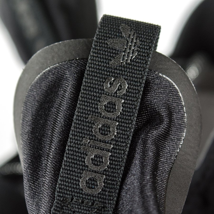 Buty damskie Adidas Originals Tubular Defiant WMNS black (S75896) 40