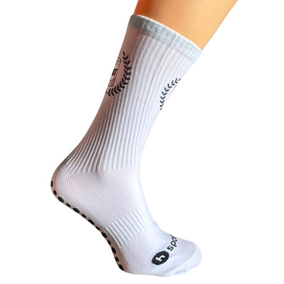 hSports x MAT Wear basketball socks MAT Front Logo white