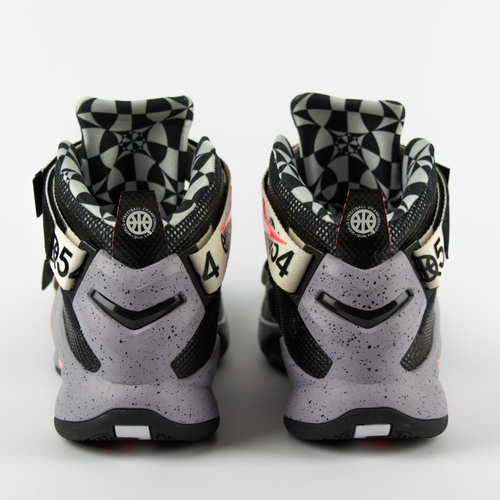 Nike LeBron Soldier IX Limited Quai 54 black / grey (810803-015)