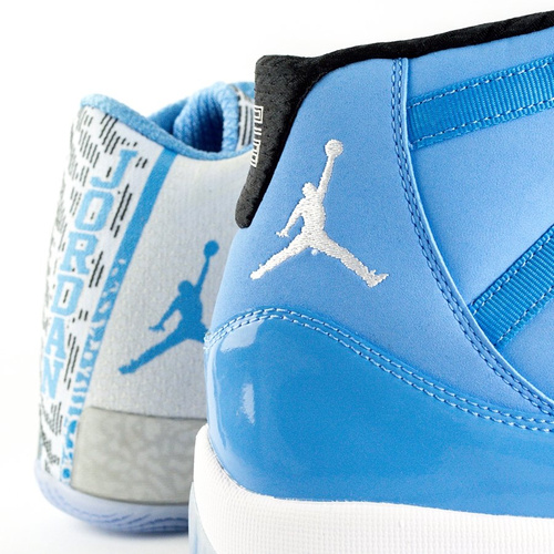 Buty do koszykówki Jordan Ultimate Gift of Flight - XI Pantone XX9 Pantone (717602-900) TM