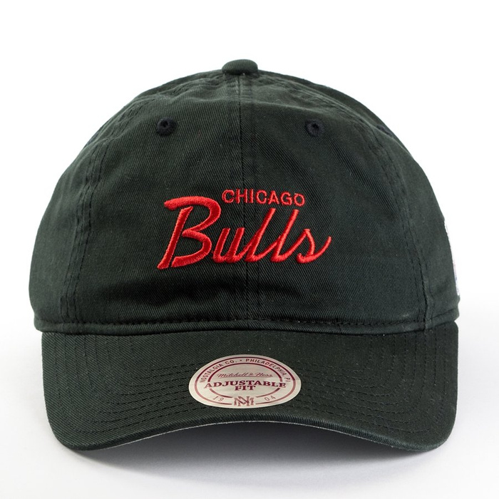 Czapka Mitchell and Ness strapback Special Script Chicago Bulls black
