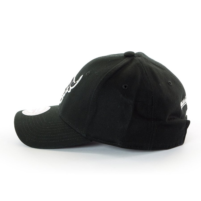 Czapka z daszkiem Mitchell and Ness strapback Team Logo Low Pro Chicago Bulls black