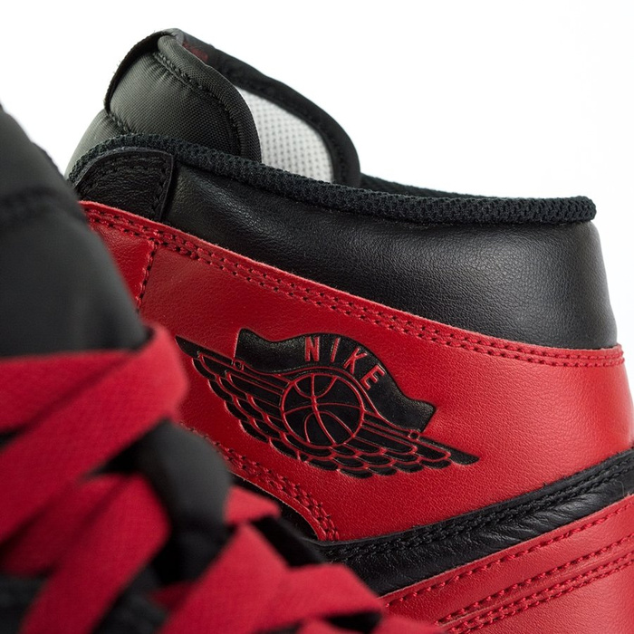  Buty do koszykówki Air Jordan 1 Retro High The Return black / varsity red / white (768861-001) TM