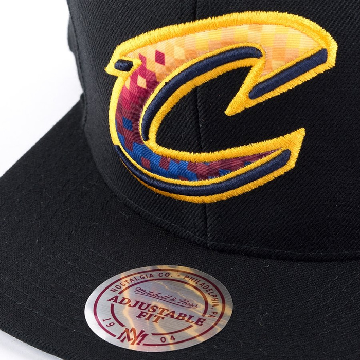 Mitchell and Ness snapback Easy Three Digital XL Cleveland Cavaliers black