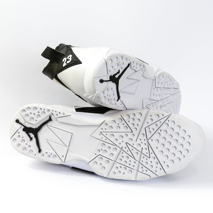 Buty do koszykówki Air Jordan VII Retro Champagne white / metallic gold / black (725093-140) TM