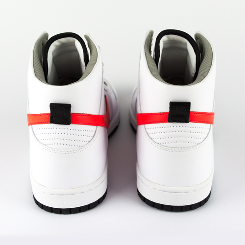 Buty Nike Dunk Lux UNDFTD white / infrared - black (826668-160) TM