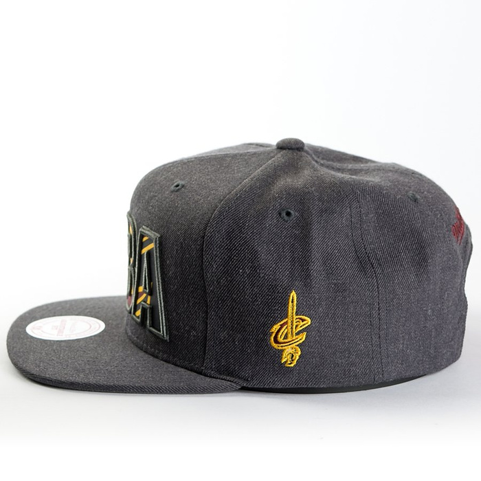 Mitchell and Ness snapback Insider Reflective Cleveland Cavaliers grey