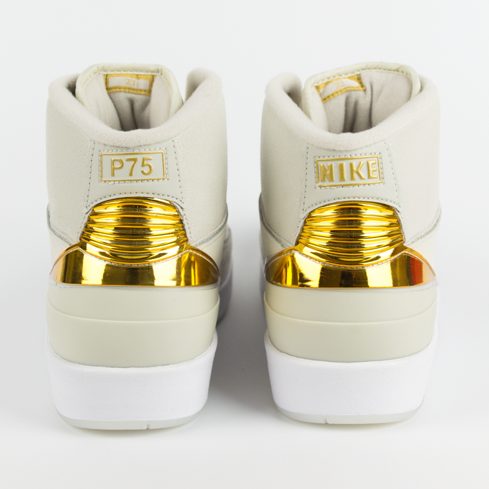  Buty do koszykówki Air Jordan 2 Quai 54 Light Bone / Metallic Gold-White (866035-001) TM