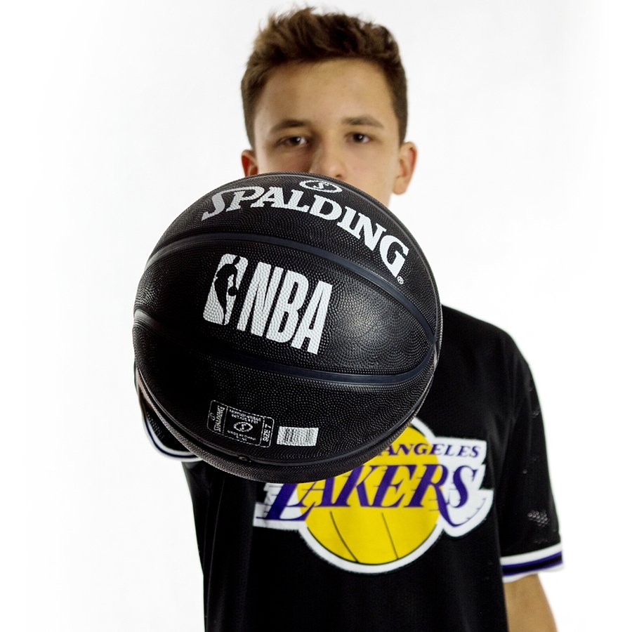 MENS LA Lakers NBA Globe Logo Black T-Shirt Black  New Era T-SHIRTS, TOPS  & VESTS — Linearinteriorismo