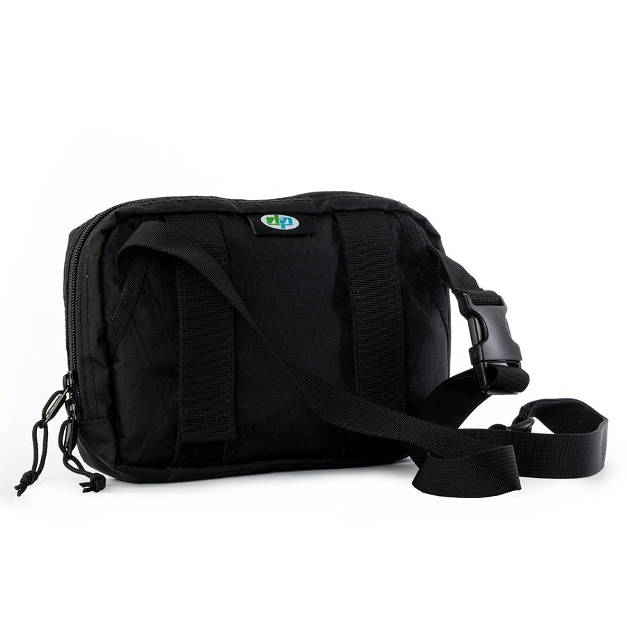 Saszetka Supreme Shoulder Bag DimensionPolyant black Black ODZIEŻ I